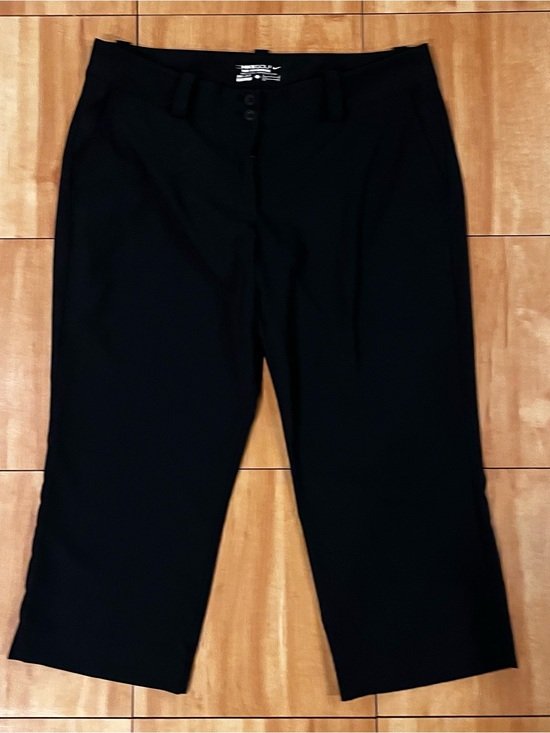 Nike Pants - Nike Golf Dri-FIT Black Performance Capri Pants Women's Size 14